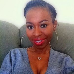 Meet your Posher, Leah